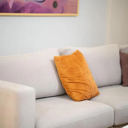 Center Liv Apartmán Tirana